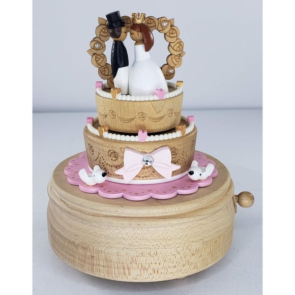 Papyrus Wedding Cake Bride Groom Wooden Music Box Wonderful Life - Picture 1 of 6